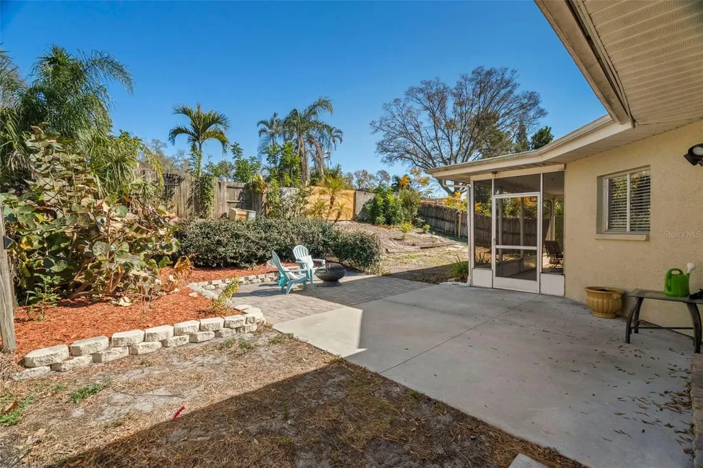 2397 E Orangehill Avenue Palm Harbor FL 34683