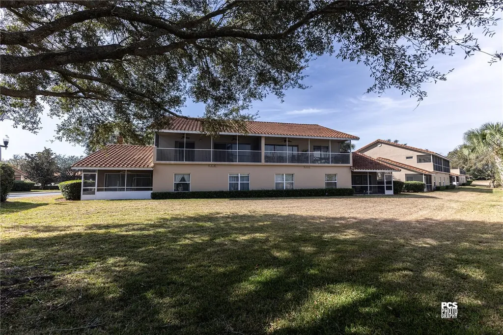 5308 Bowline Court Oxford FL 34484