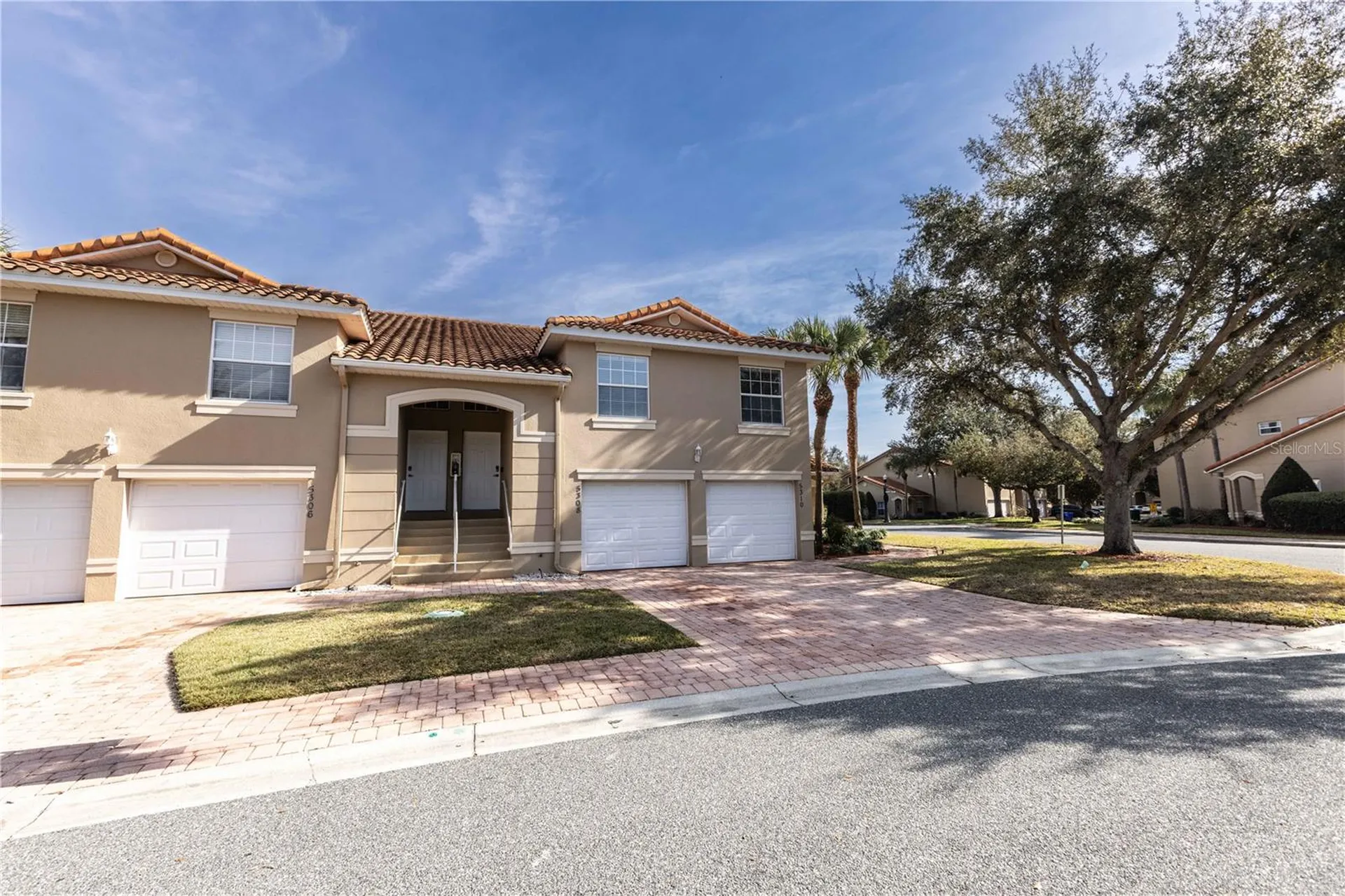 5308 Bowline Court Oxford FL 34484