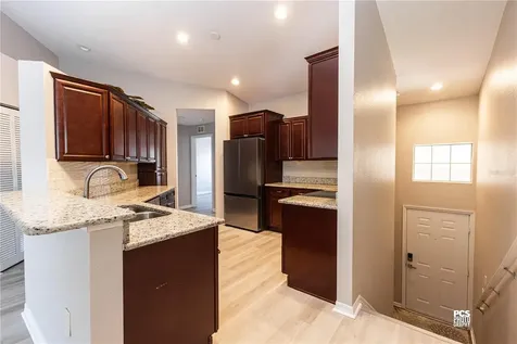 5308 Bowline Court Oxford FL 34484