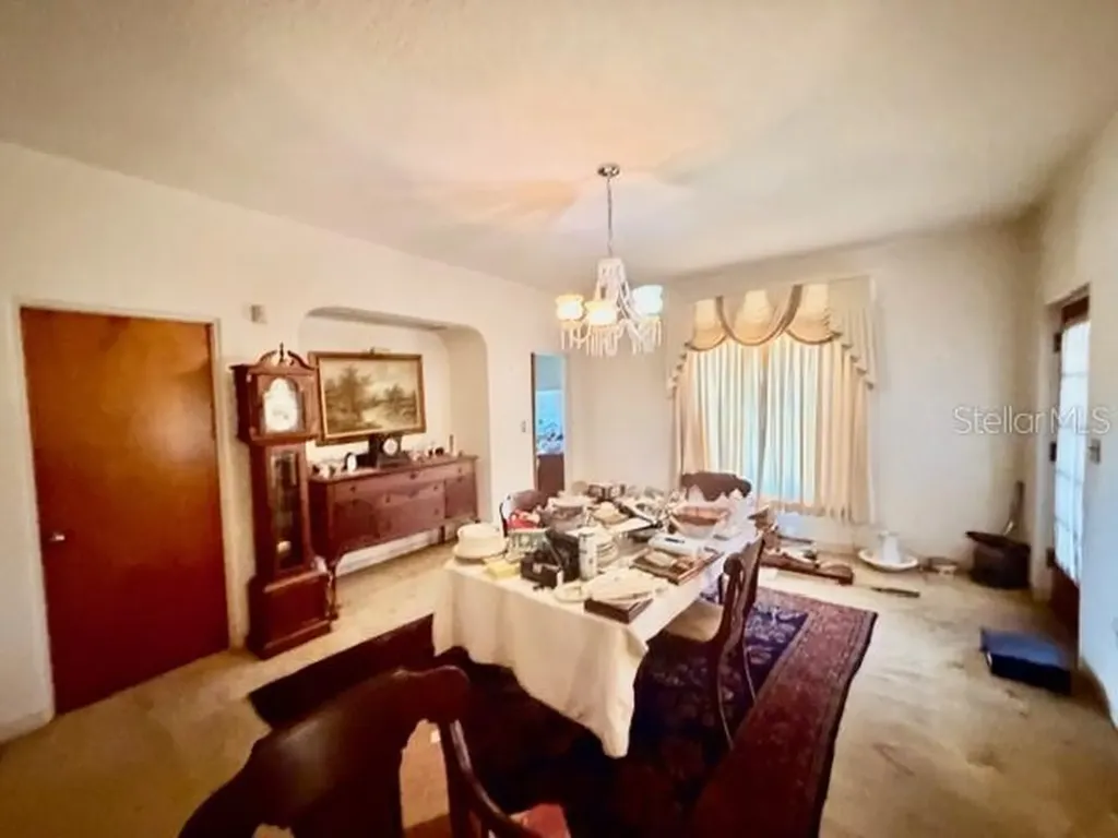 811 State Road 60 E Lake Wales FL 33853