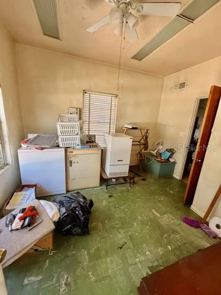 811 State Road 60 E Lake Wales FL 33853