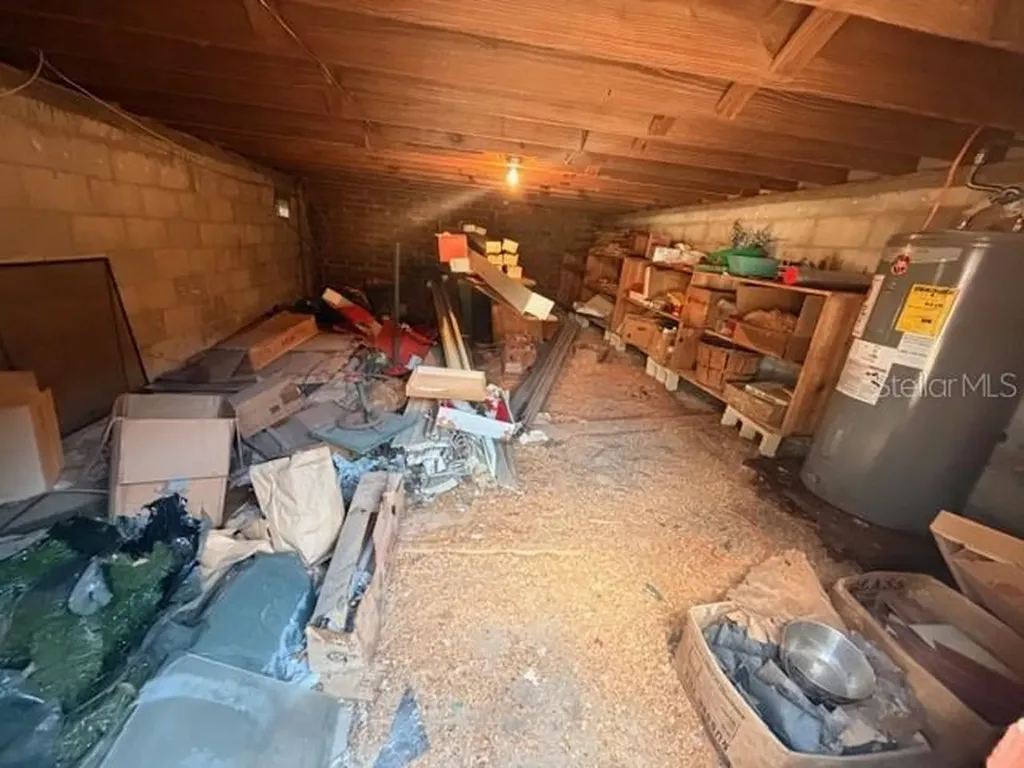 811 State Road 60 E Lake Wales FL 33853