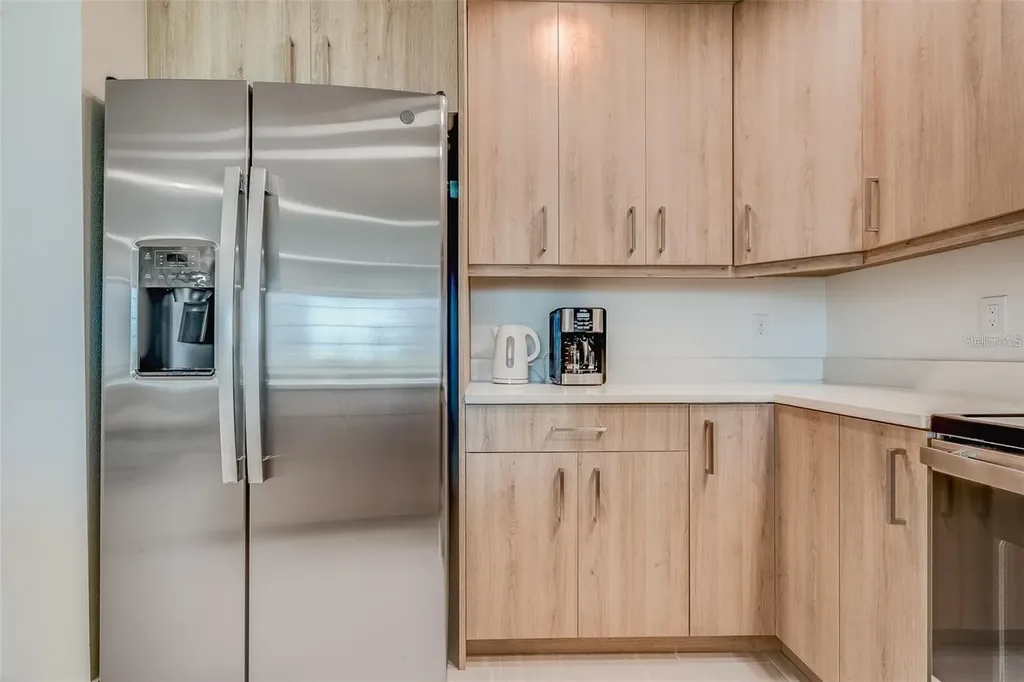 415 Island Way Clearwater FL 33767