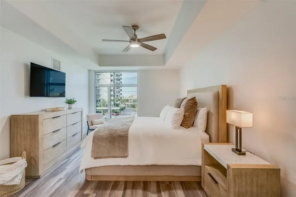 415 Island Way Clearwater FL 33767