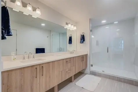 415 Island Way Clearwater FL 33767