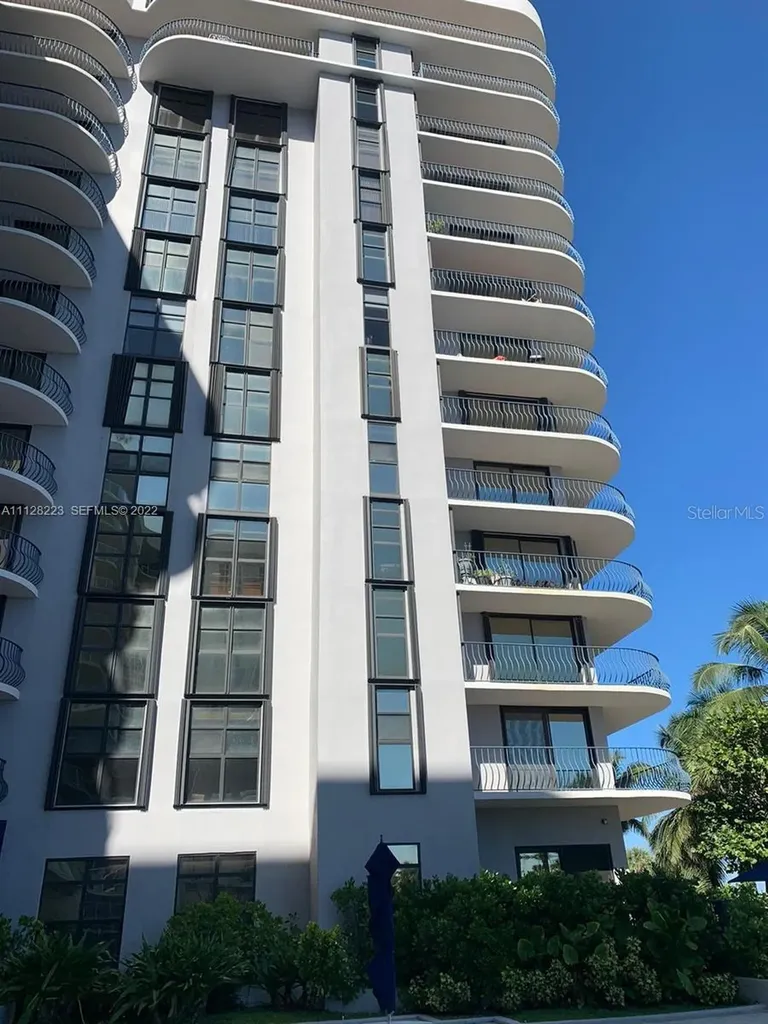 8877 Collins Avenue Surfside FL 33154