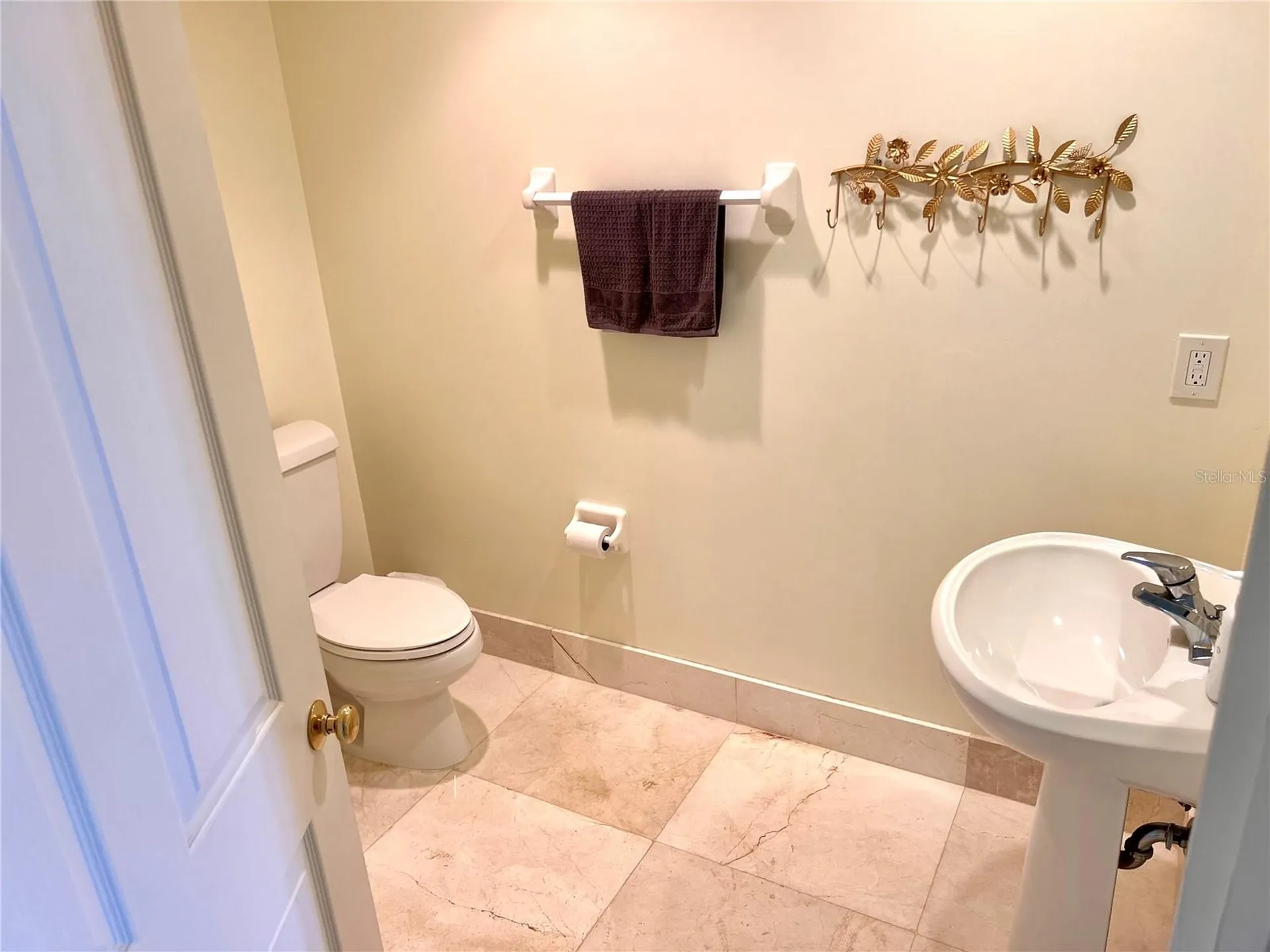 1180 Gulf Boulevard Clearwater FL 33767