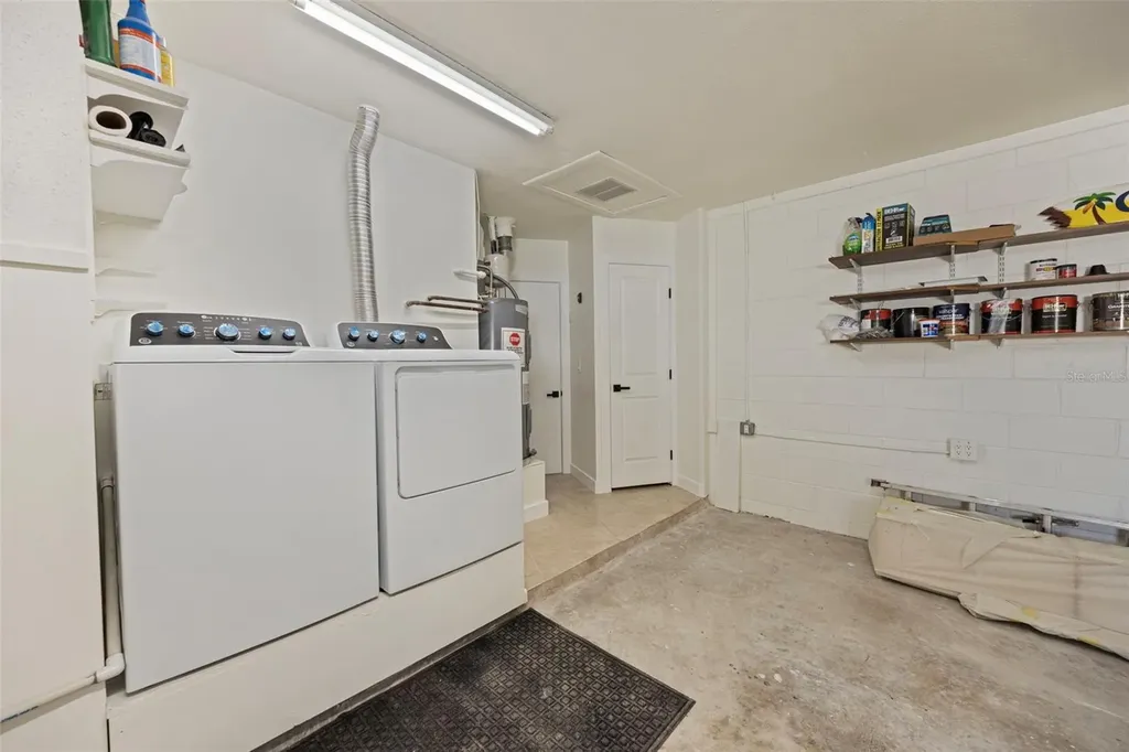 5921 Denver Street NE St Petersburg FL 33703