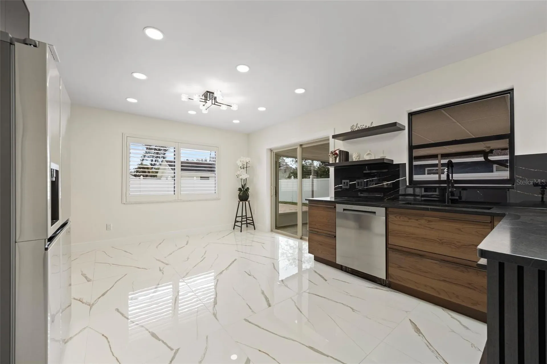 5921 Denver Street NE St Petersburg FL 33703