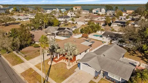 5921 Denver Street NE St Petersburg FL 33703