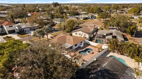 5921 Denver Street NE St Petersburg FL 33703
