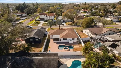 5921 Denver Street NE St Petersburg FL 33703