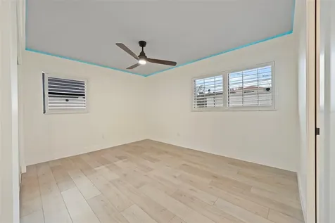 5921 Denver Street NE St Petersburg FL 33703