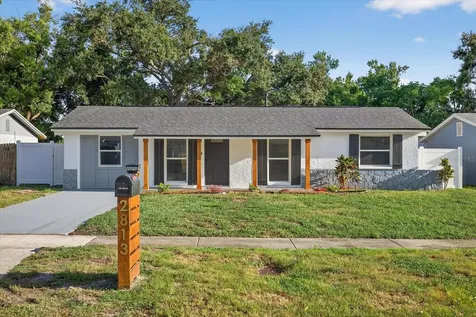 2813 Candlewood Street Clearwater FL 33759