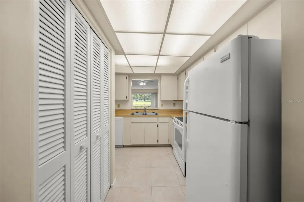 7860 Palm Aire Lane Sarasota FL 34243