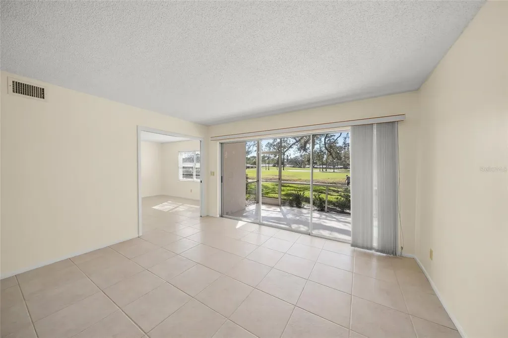 7860 Palm Aire Lane Sarasota FL 34243