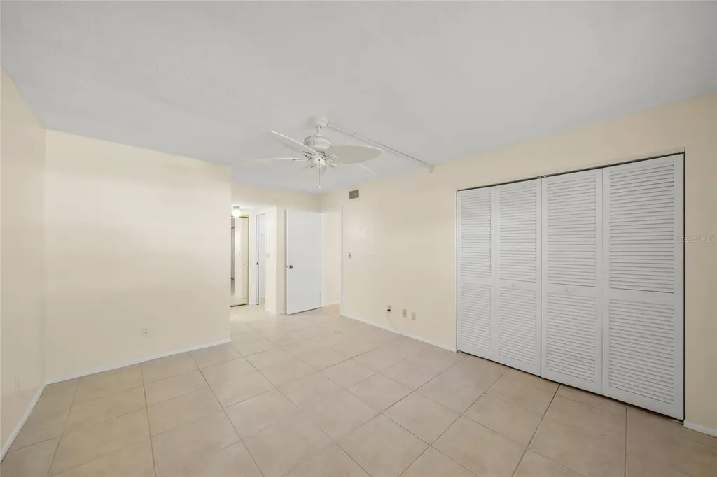 7860 Palm Aire Lane Sarasota FL 34243