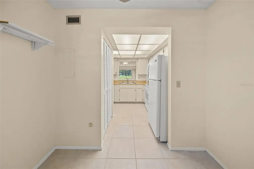 7860 Palm Aire Lane Sarasota FL 34243