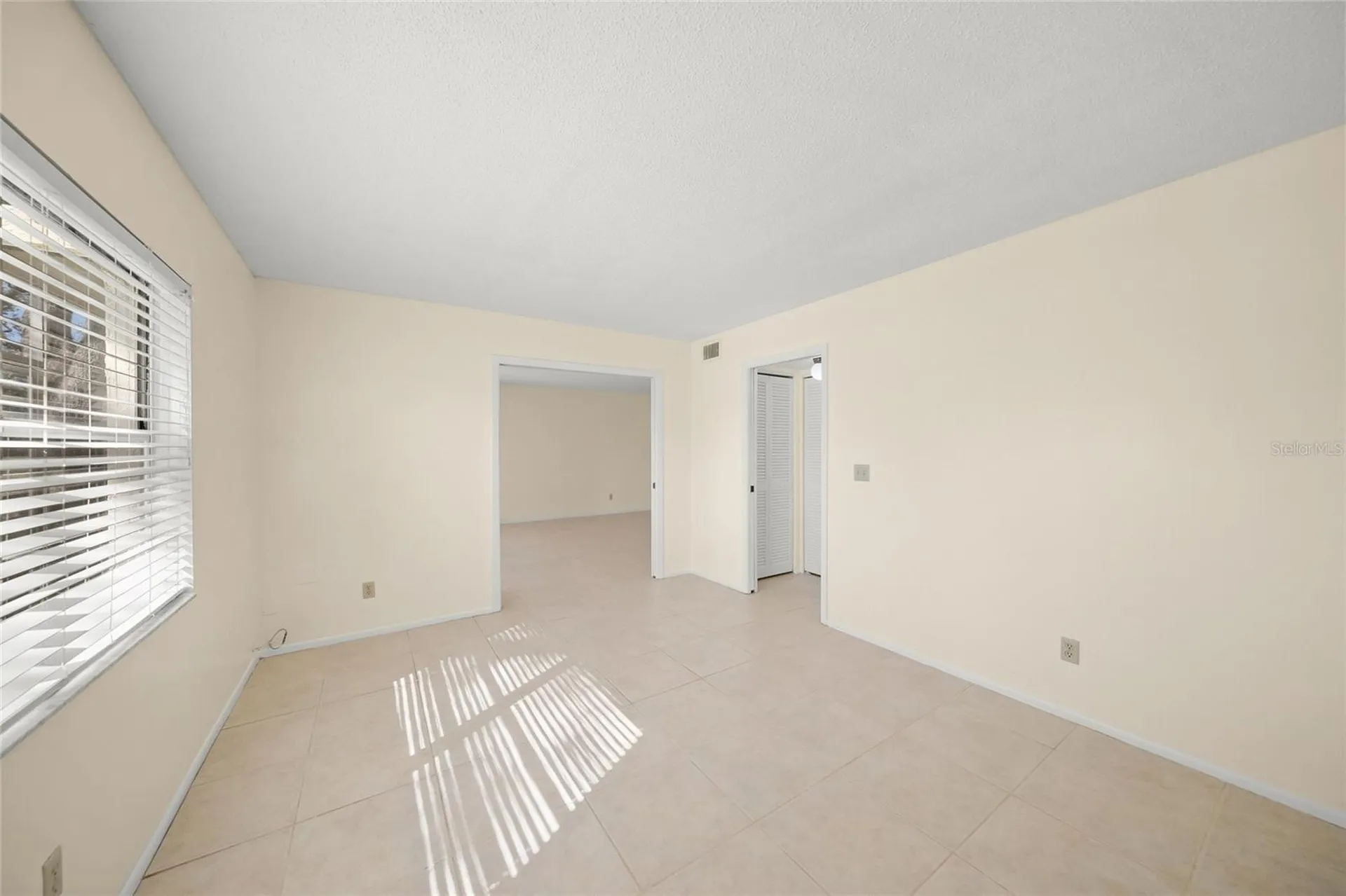 7860 Palm Aire Lane Sarasota FL 34243