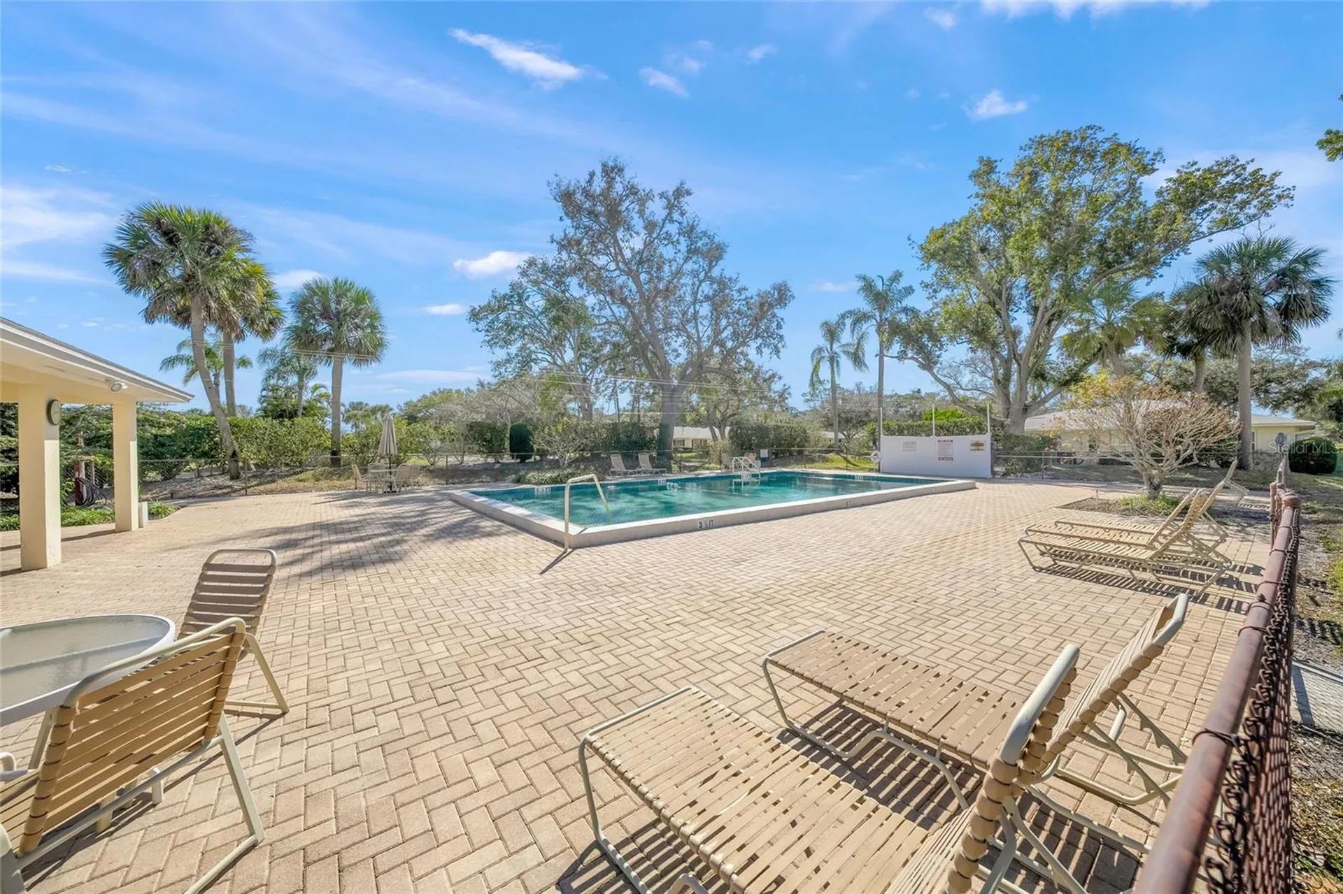 7860 Palm Aire Lane Sarasota FL 34243