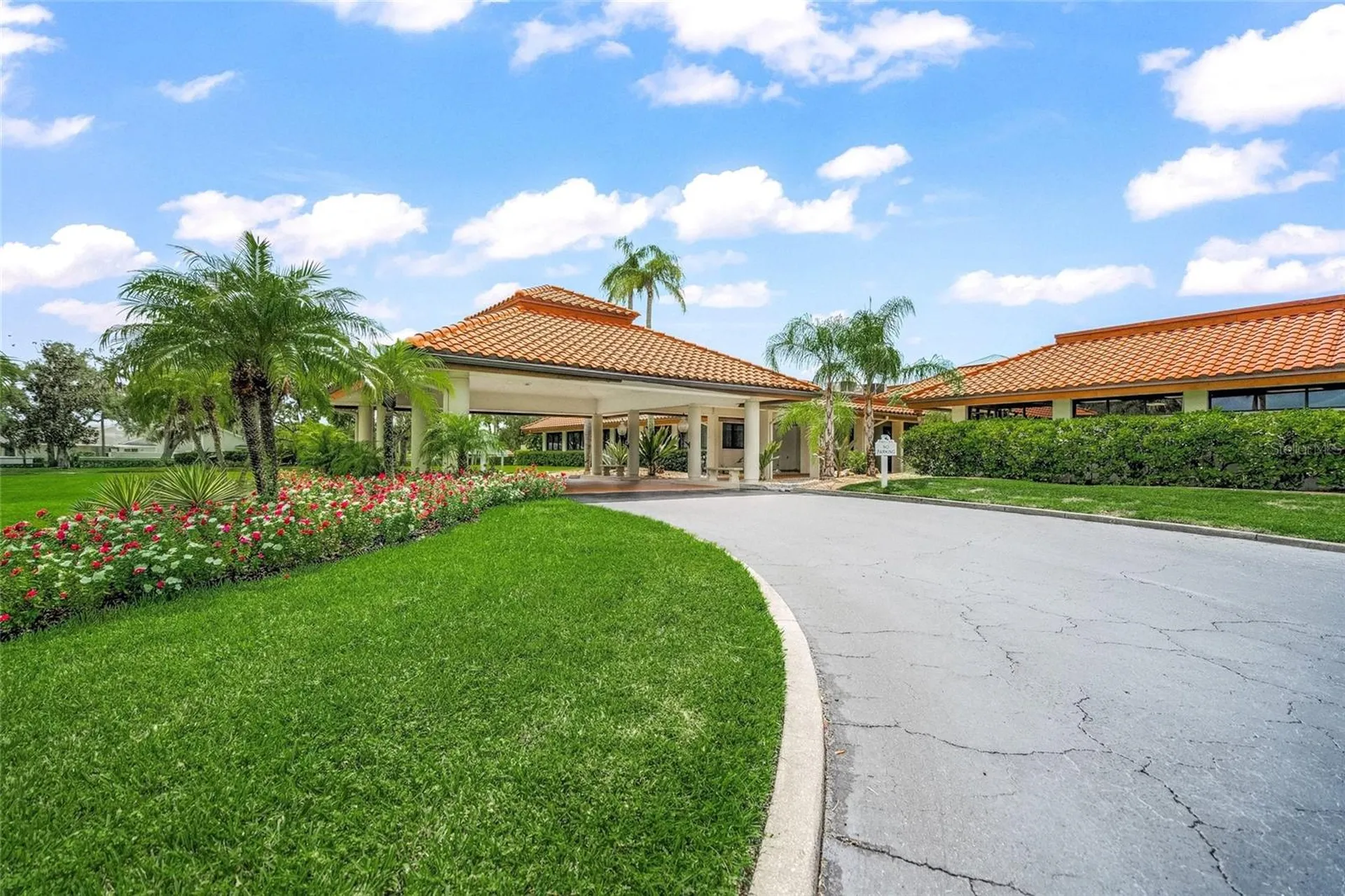 7860 Palm Aire Lane Sarasota FL 34243