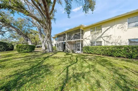 7860 Palm Aire Lane Sarasota FL 34243