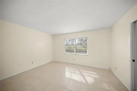 7860 Palm Aire Lane Sarasota FL 34243