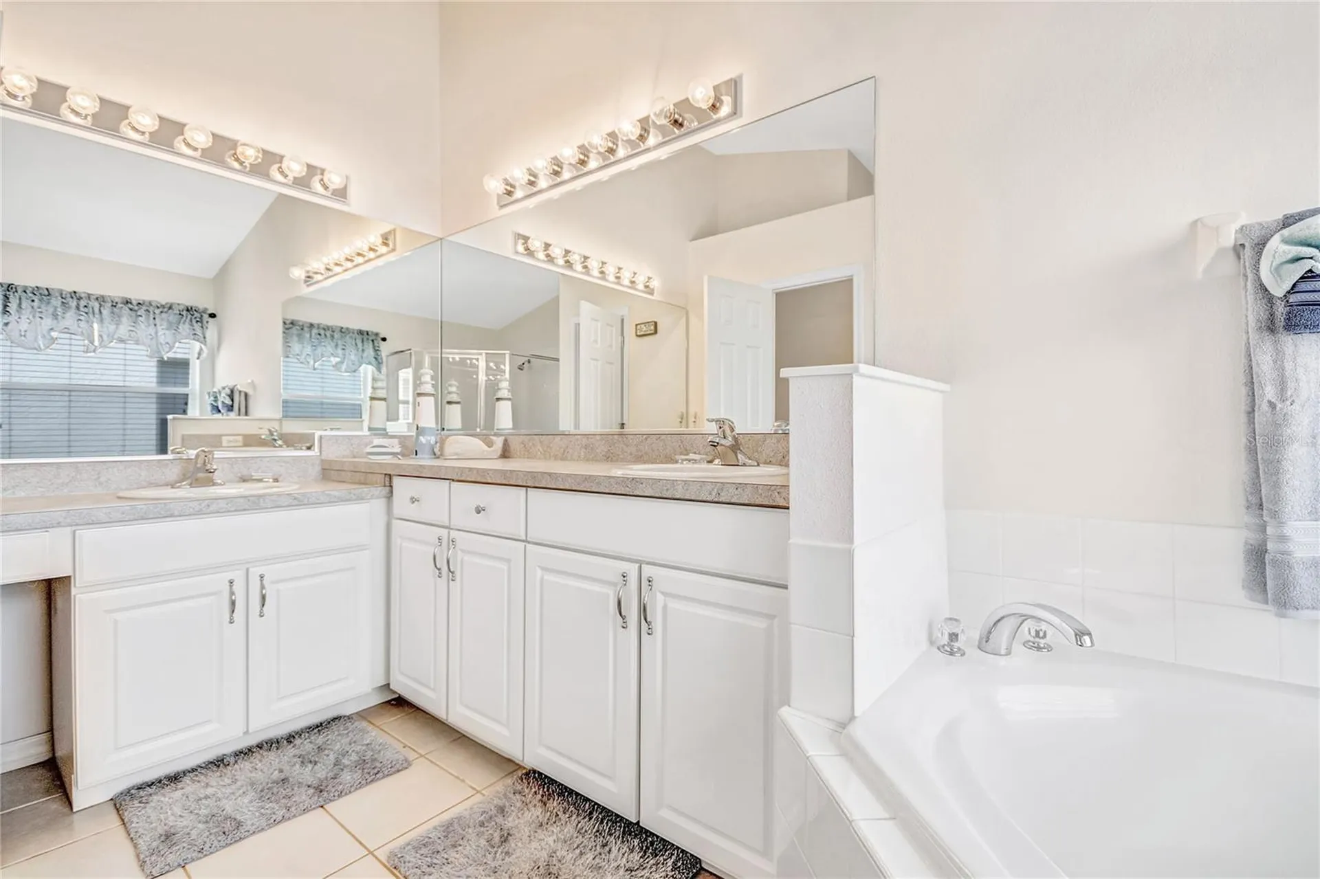 321 Bridgewater Drive Davenport FL 33897