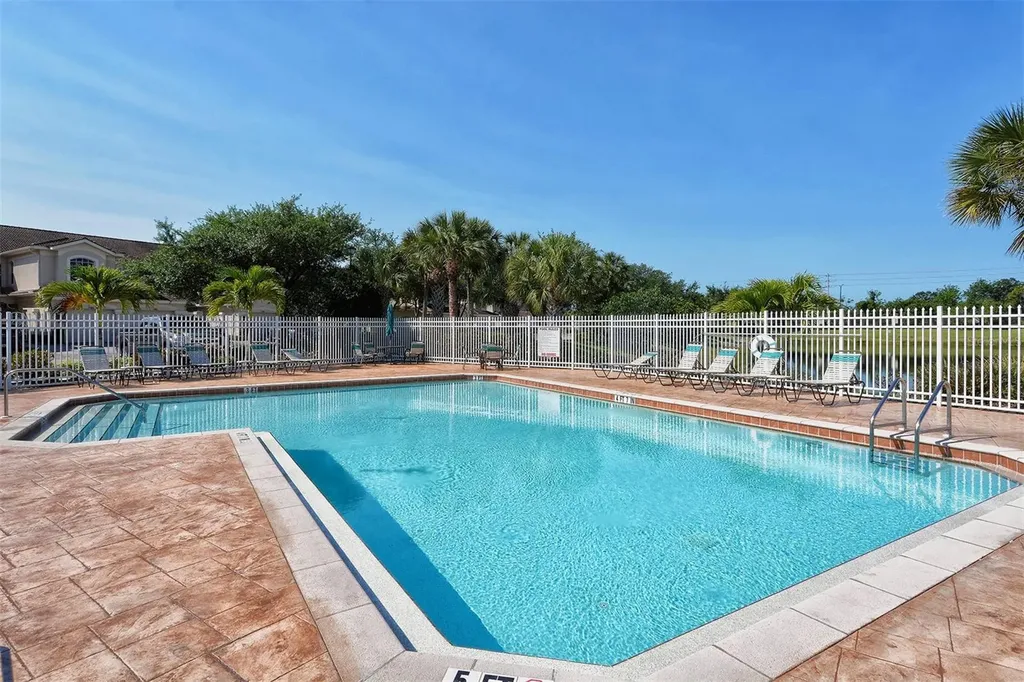 4509 Streamside Court Sarasota FL 34238