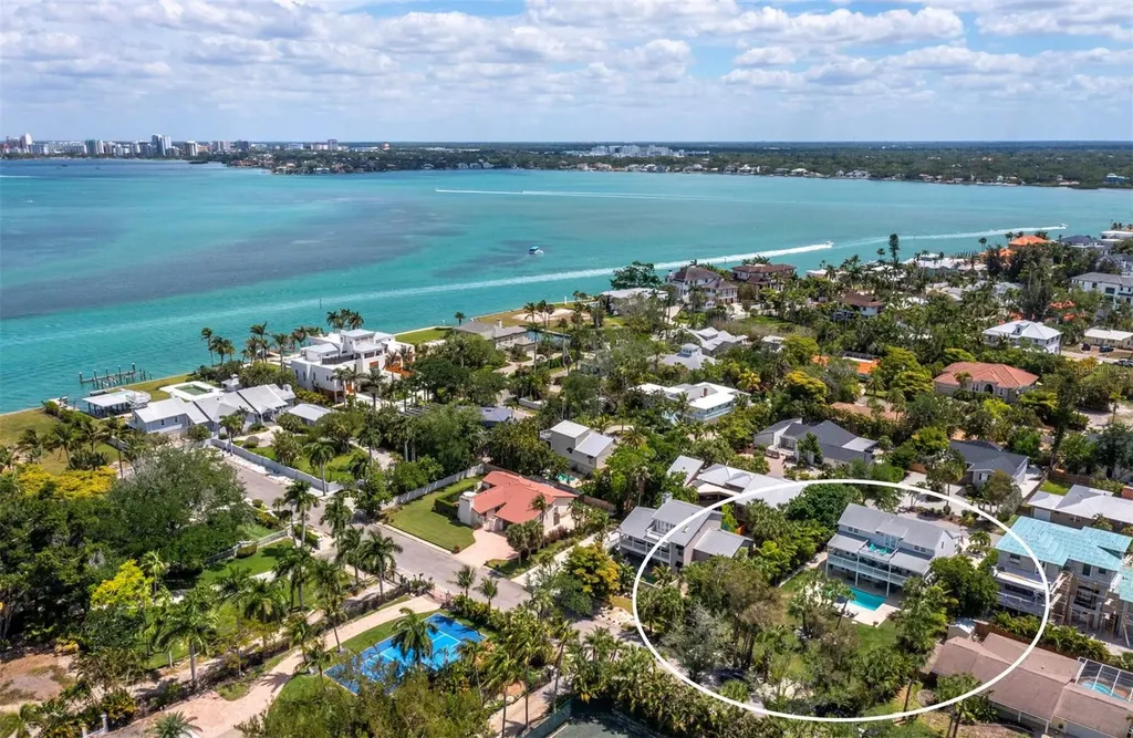 3458 Anglin Drive Sarasota FL 34242