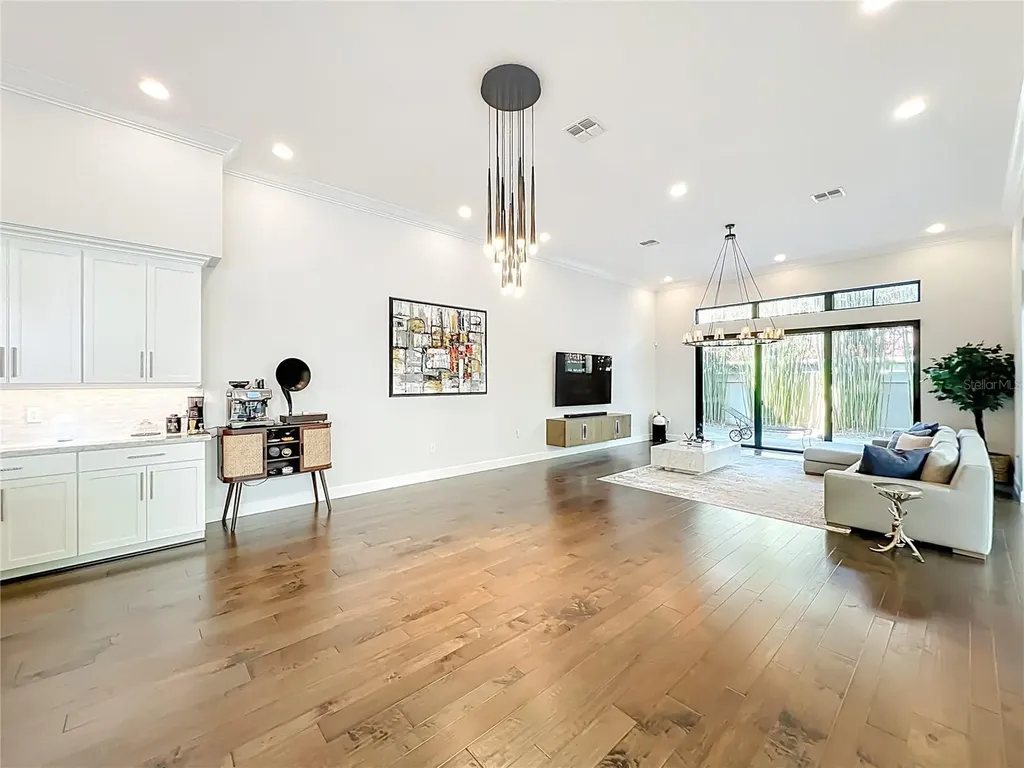 8358 Via Vittoria Way Orlando FL 32819