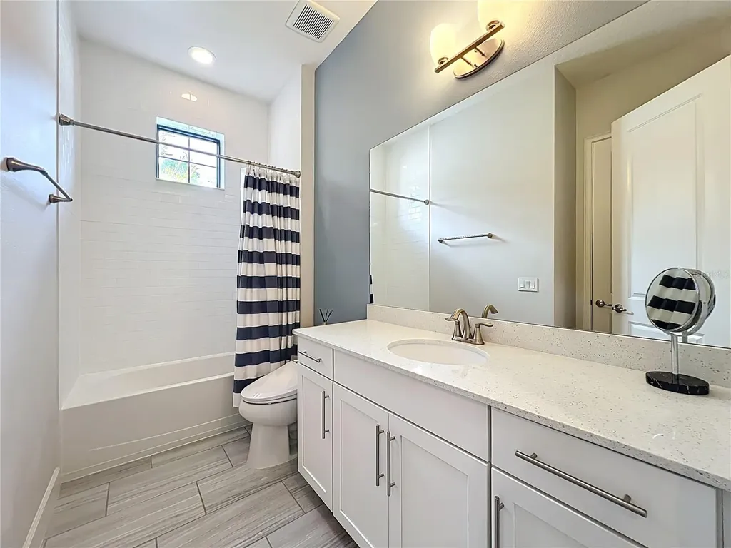 8358 Via Vittoria Way Orlando FL 32819