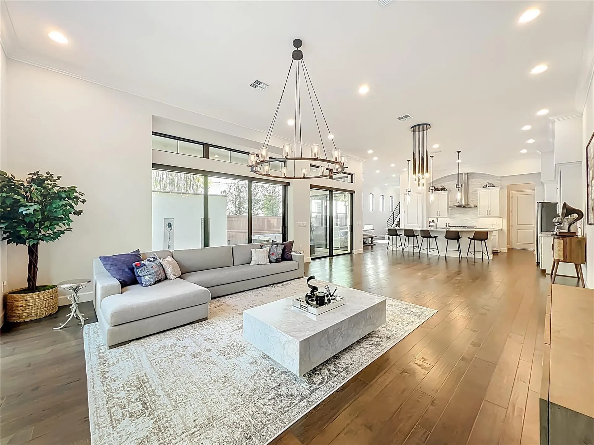 8358 Via Vittoria Way Orlando FL 32819