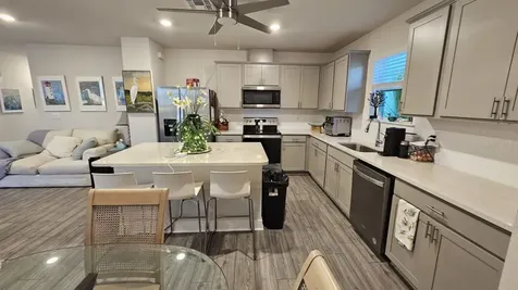 8323 Reefbay Cove Parrish FL 34219