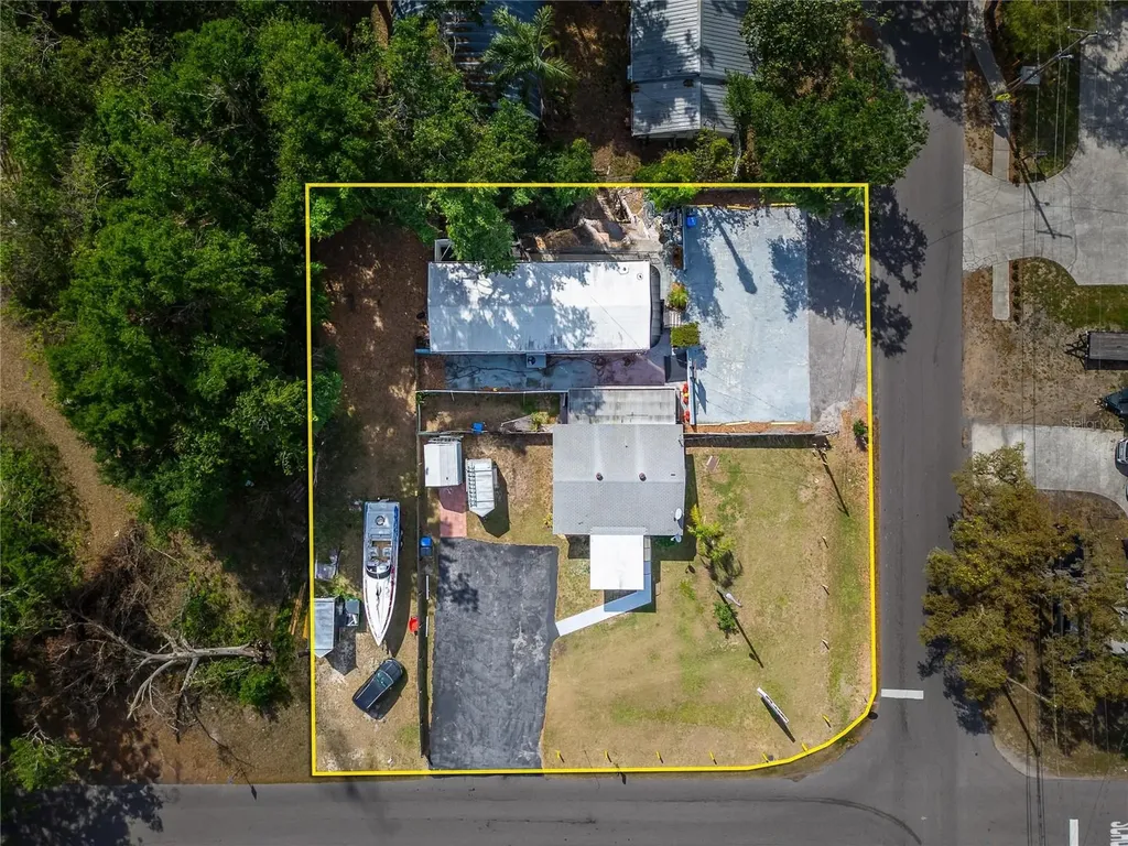 126 Ridgewood Avenue Brandon FL 33510