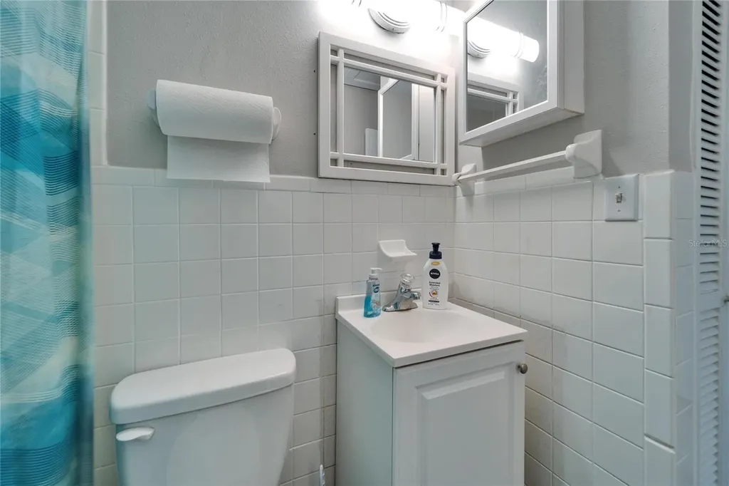 126 Ridgewood Avenue Brandon FL 33510