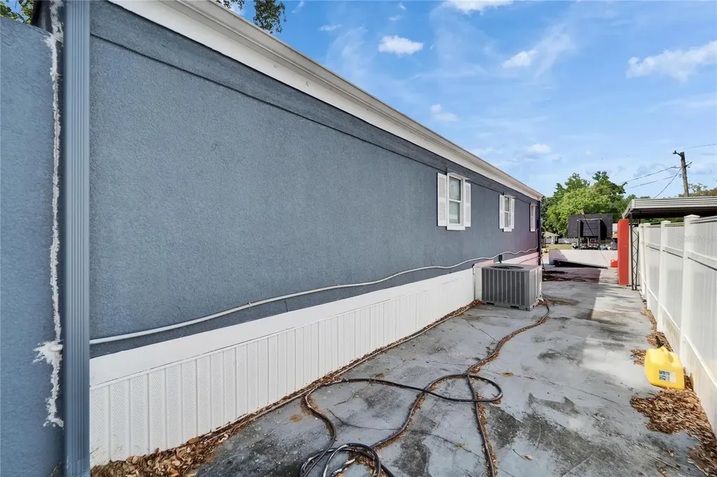 126 Ridgewood Avenue Brandon FL 33510