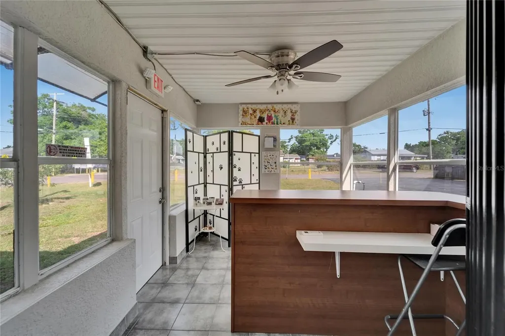 126 Ridgewood Avenue Brandon FL 33510