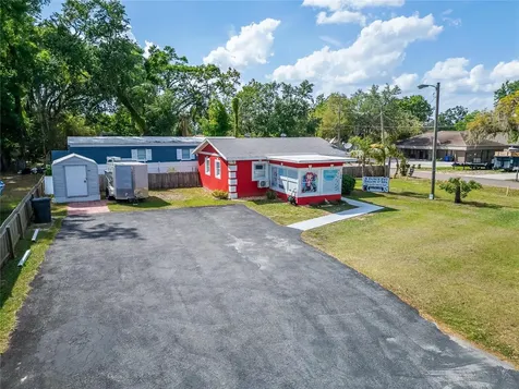 126 Ridgewood Avenue Brandon FL 33510