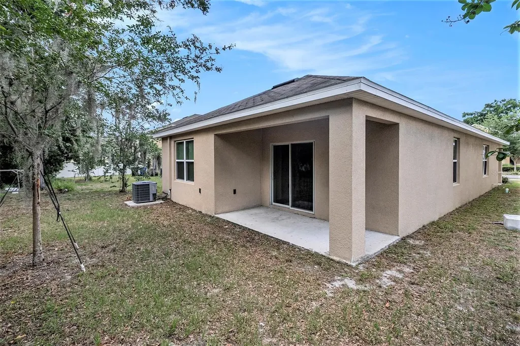 10212 Hawk Storm Avenue Tampa FL 33610