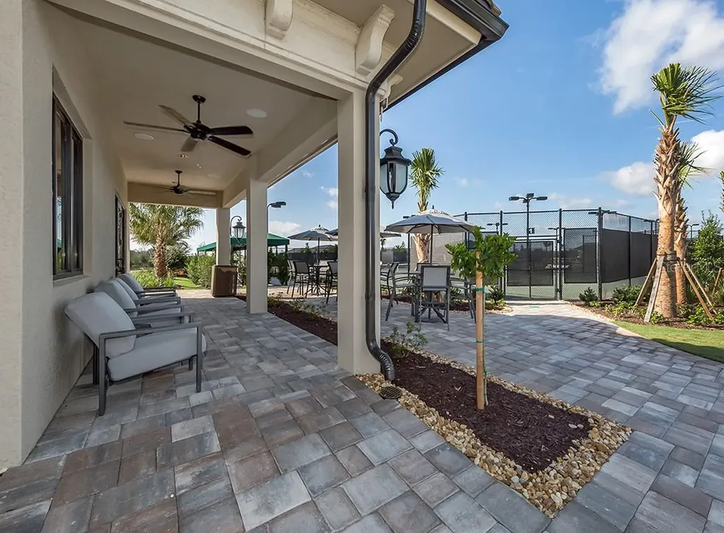 5815 Wake Forest Run Lakewood Ranch FL 34211
