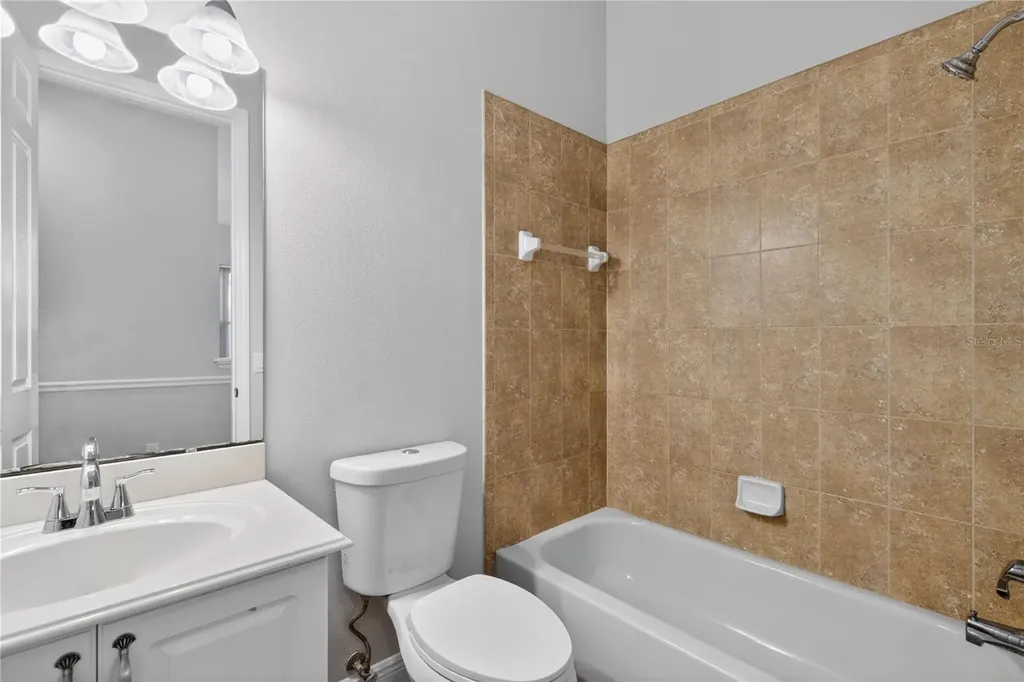 216 Lamonte Point Court Debary FL 32713