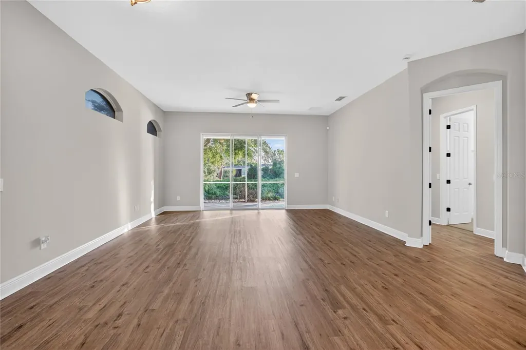 216 Lamonte Point Court Debary FL 32713