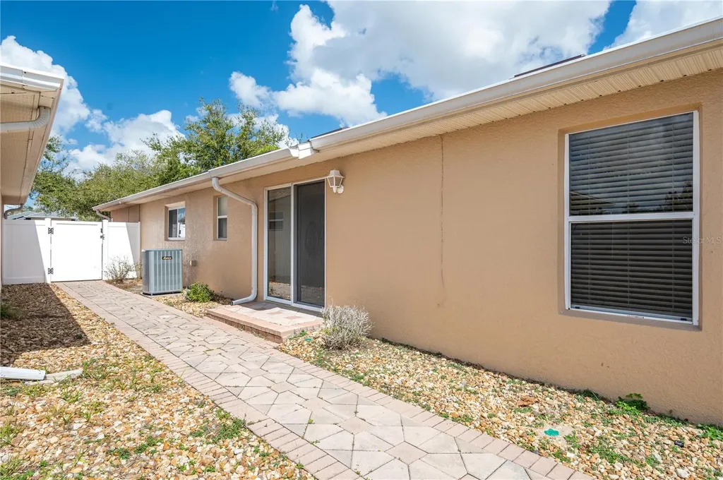 3363 Livingston Way Winter Haven FL 33884