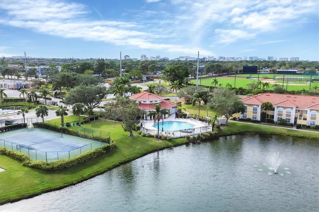 1155 Villagio Circle Sarasota FL 34237
