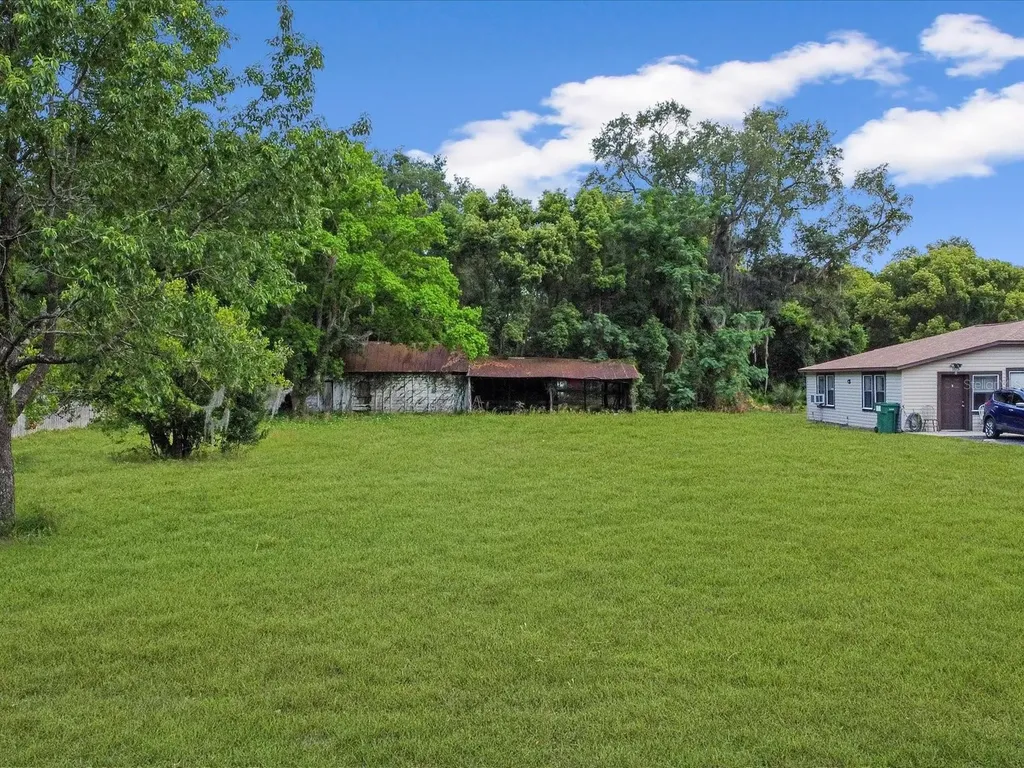 101 W Griffin Street Fruitland Park FL 34731