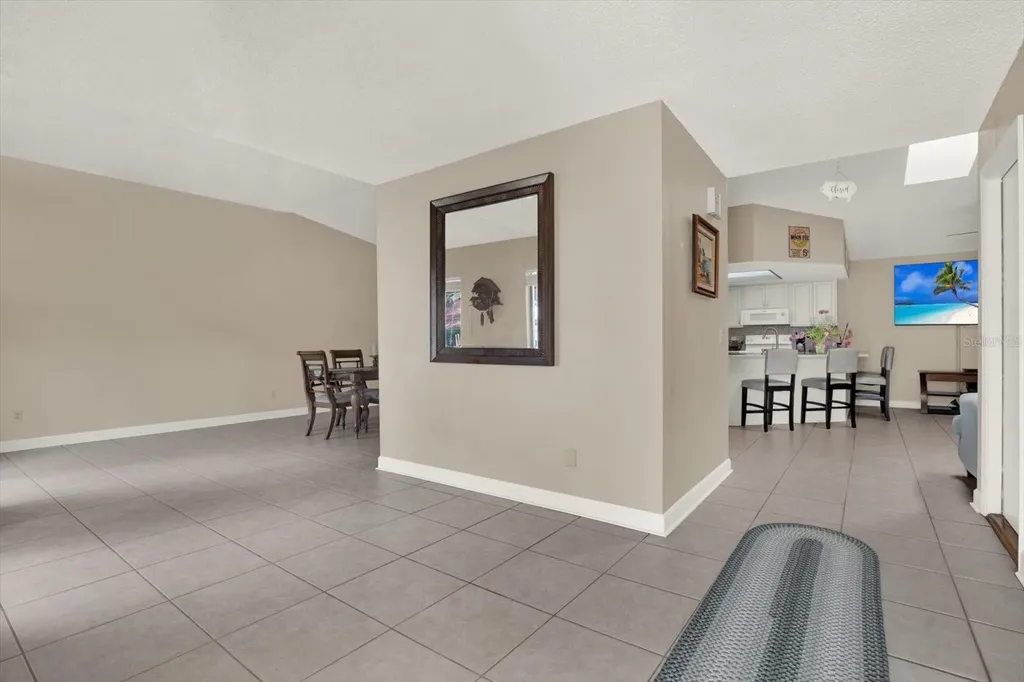 729 Sandy Creek Drive Brandon FL 33511