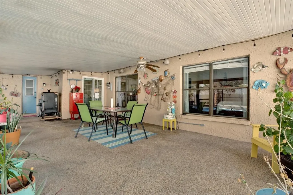729 Sandy Creek Drive Brandon FL 33511