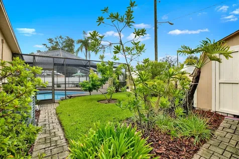 729 Sandy Creek Drive Brandon FL 33511
